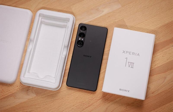 Обзор Sony Xperia 1 VII: смартфона с классическим дизайном и отличными камерами