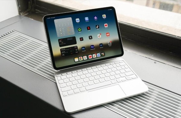 Обзор Apple iPad Pro 11 (2024): флагманского планшета с производительностью уровня ПК