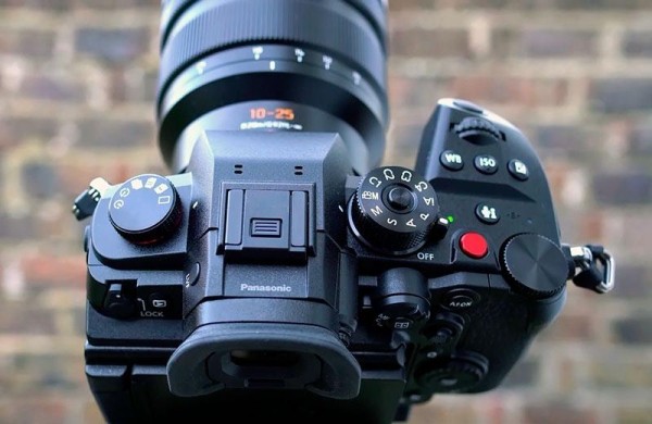 Обзор Panasonic GH6: лучшая беззеркальная камера для влога с оговорками Обзор Panasonic GH6: лучшая беззеркальная камера для влога с оговорками