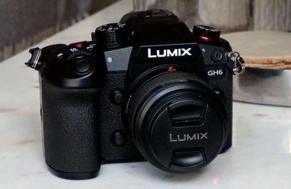Обзор Panasonic GH6: лучшая беззеркальная камера для влога с оговорками Обзор Panasonic GH6: лучшая беззеркальная камера для влога с оговорками