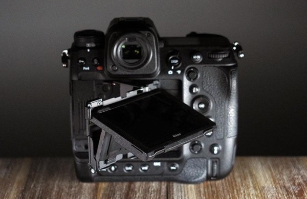 Обзор Nikon Z9: универсальная беззеркальная камера со съёмкой видео 8K Обзор Nikon Z9: универсальная беззеркальная камера со съёмкой видео 8K